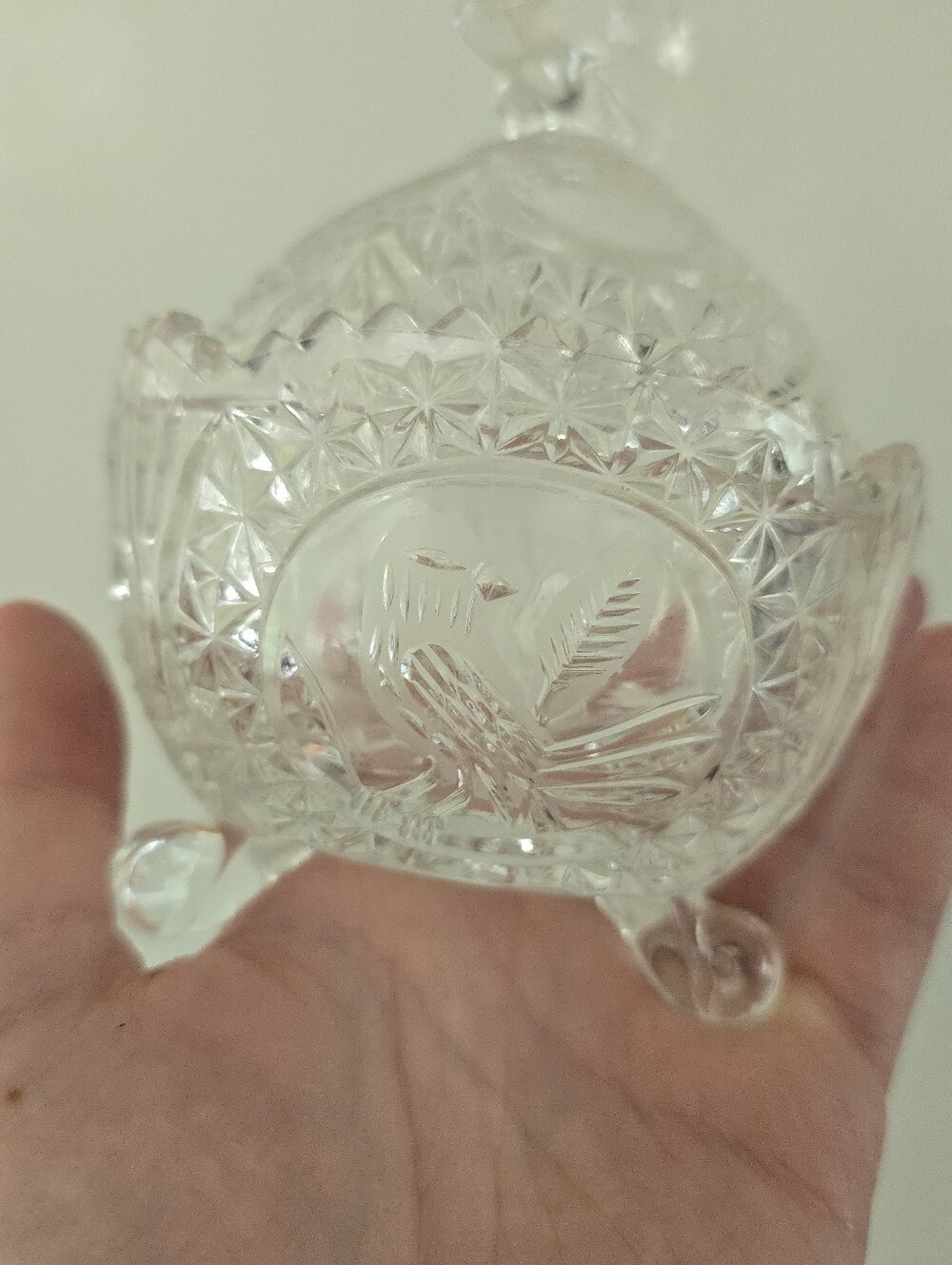 THE BYRDES COLLECTION BY HOFBAUER SMALL 3 FOOTED GLASS CANDY DISH WITH LID *read - Picture 4 of 7